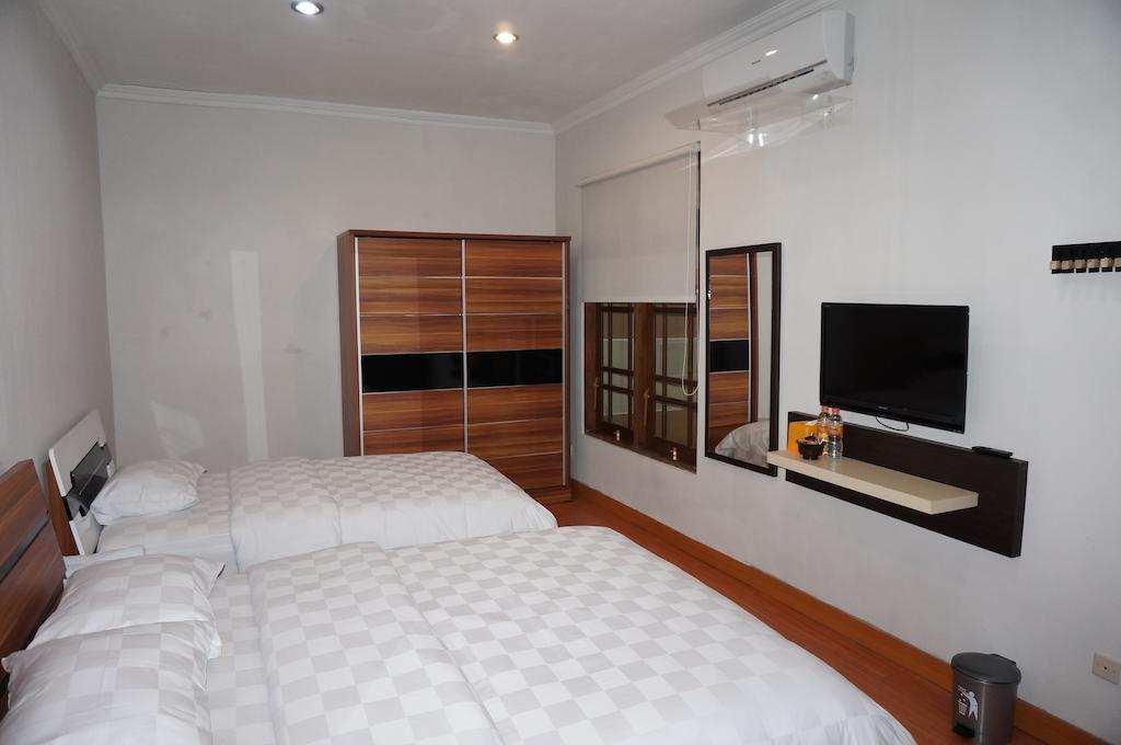 Omah Sastro 2 Hotel ยอกยาการ์ตา ห้อง รูปภาพ